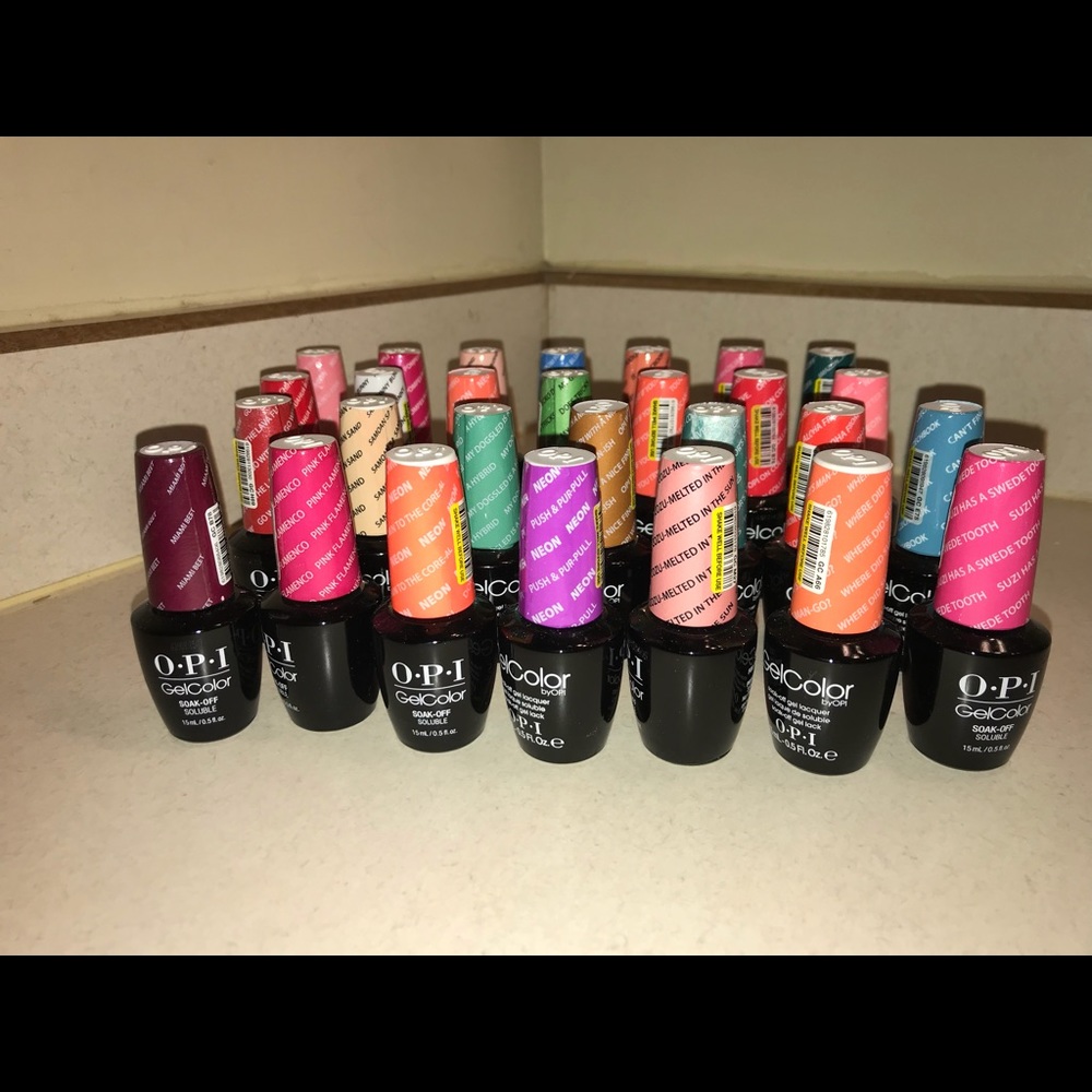 Lot of 28 Brand New OPI Soak Off Gels FULL SIZE